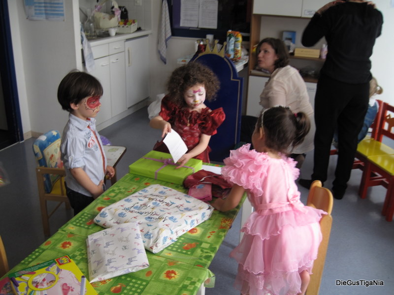 2011-04_0041.JPG