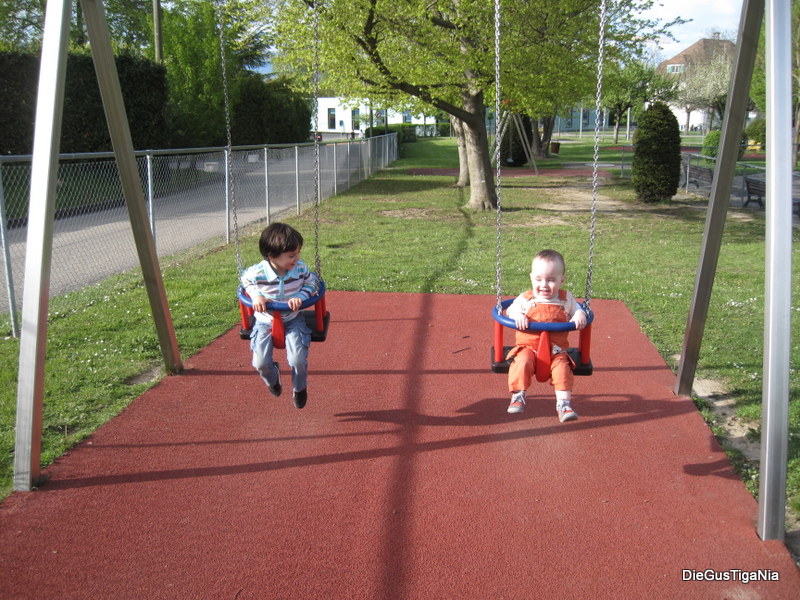 2012-04-77.JPG