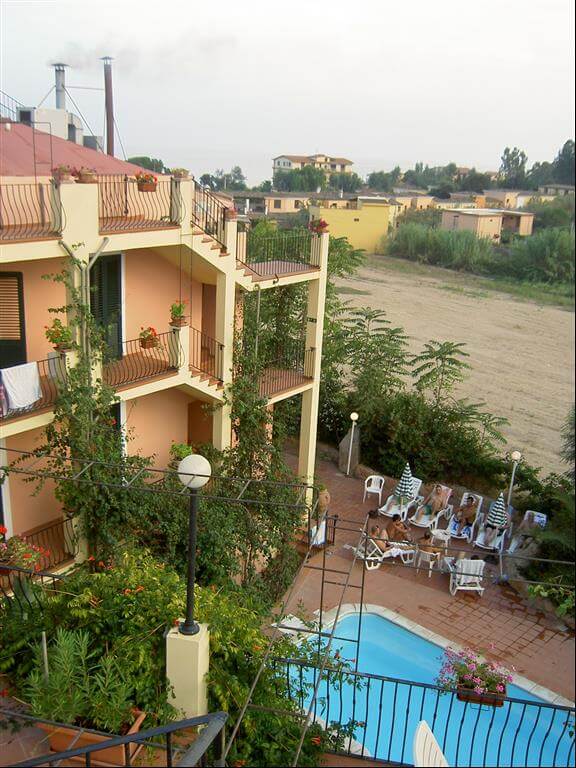 PICT2360.JPG