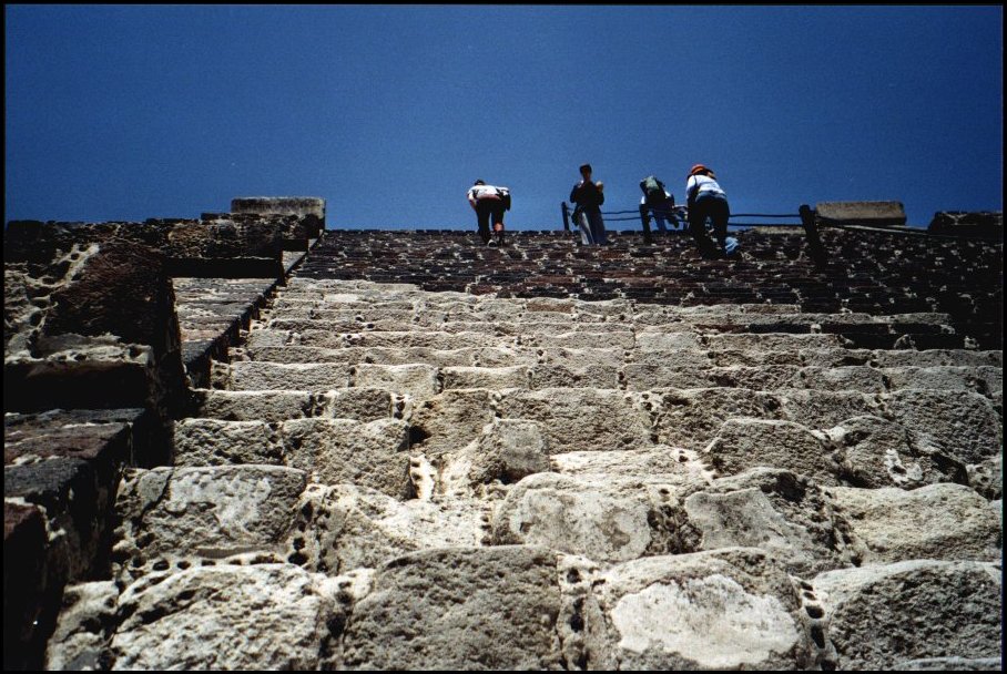 E9 Teotihuacan2.jpg