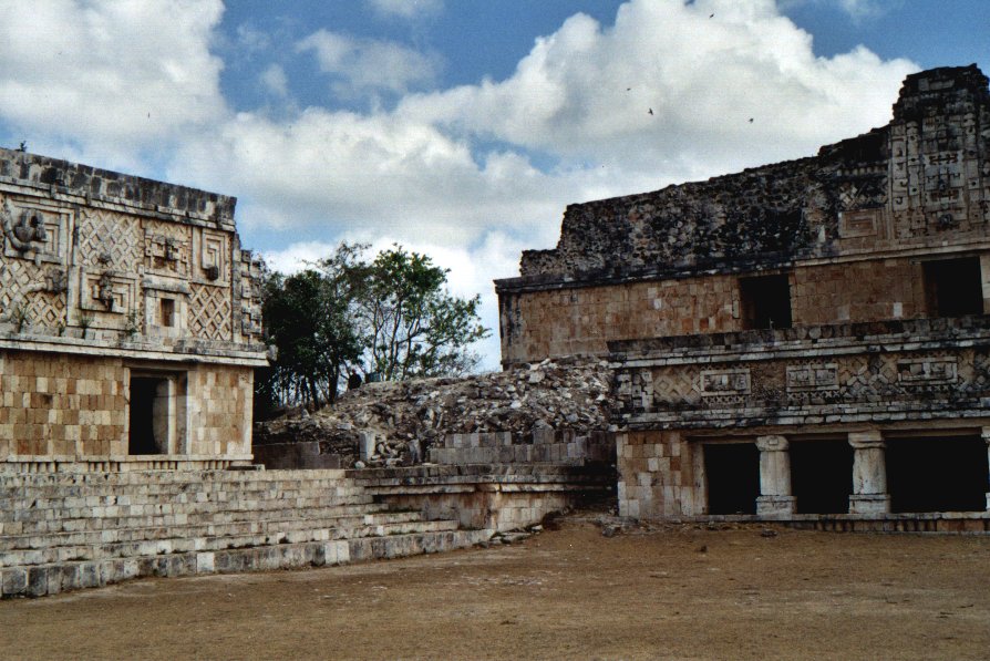 H5 Uxmal3.jpg