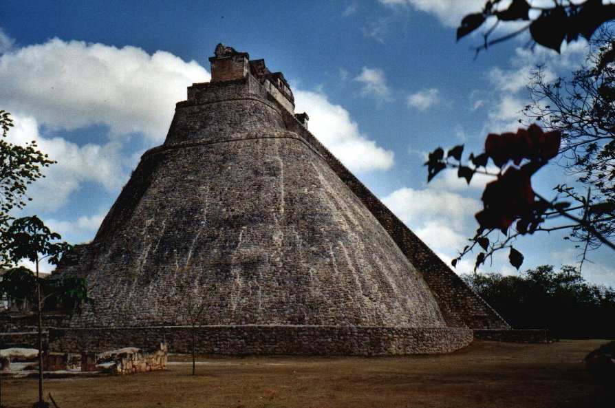 H6 Uxmal4.jpg