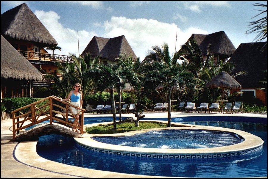 MEX Piscine3 Pl Carmen.jpg